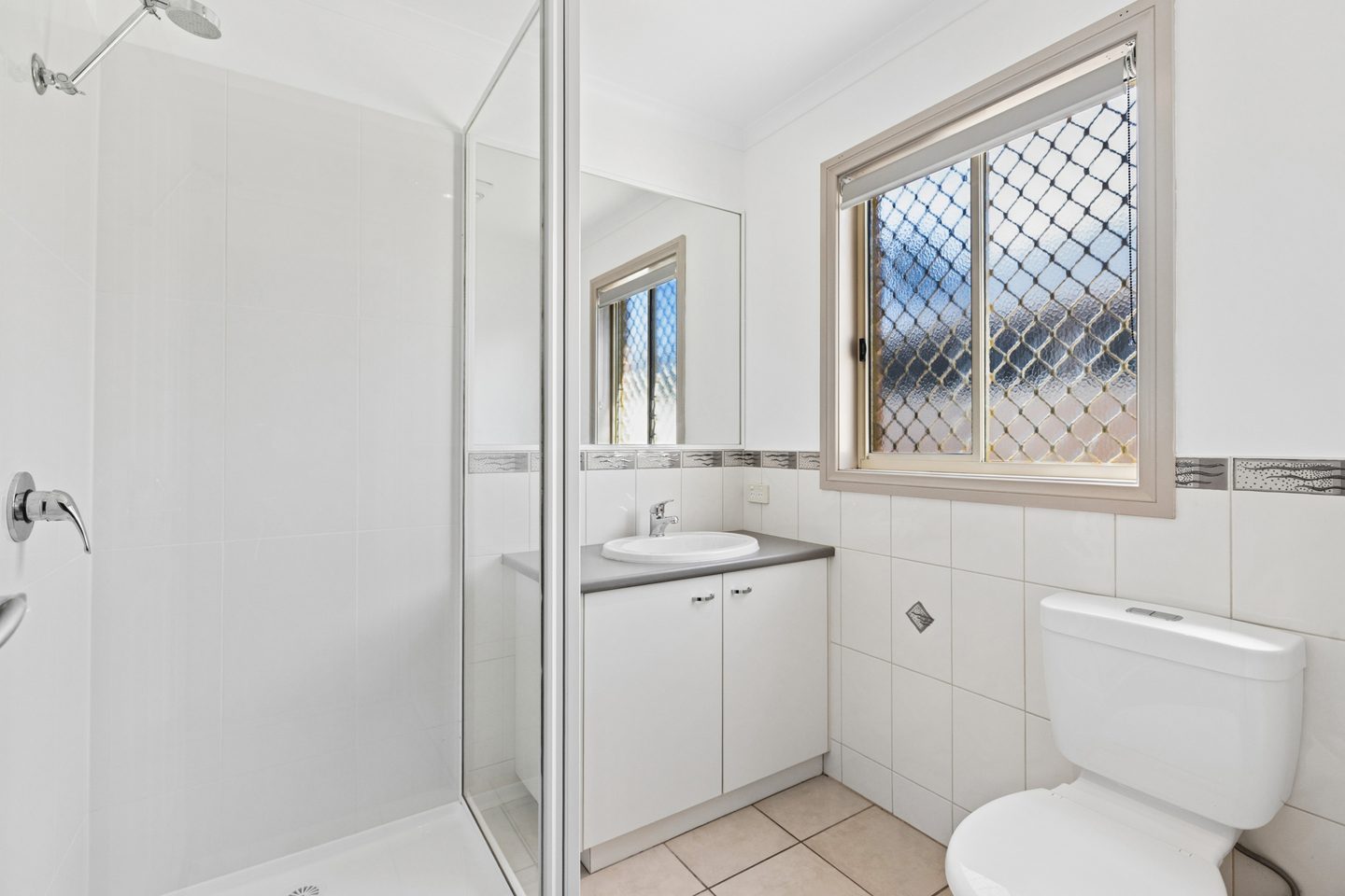 The ensuite bathroom
